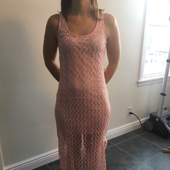 Pink lace overlay maxi dress - Picture 2 of 3